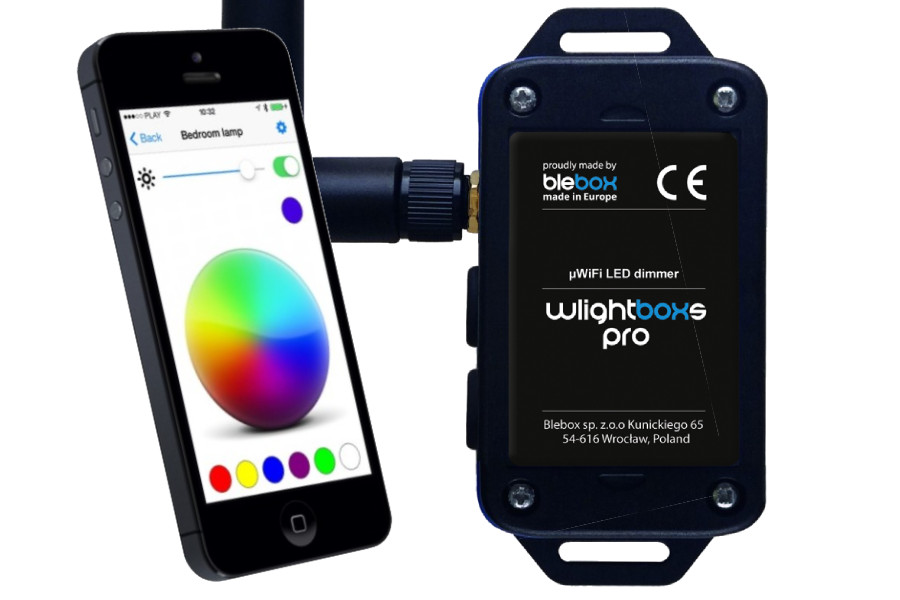 Modul osvetľovací wlightboxs PRO s vonkajšiu anténou BleBox