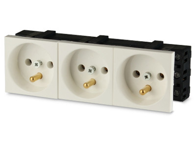 Zásuvka 3M elektryczne trojité