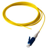 Pigtail SM 9/125, LC/UPC pokrycie 0,9mm
