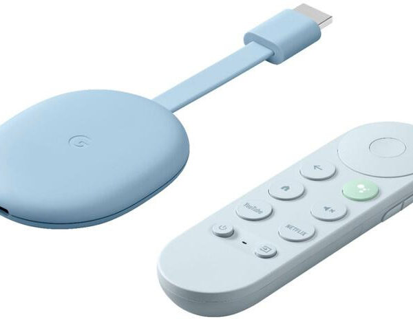 Prehrávač multimediálny Google Chromecast 4K s Google TV Modrý